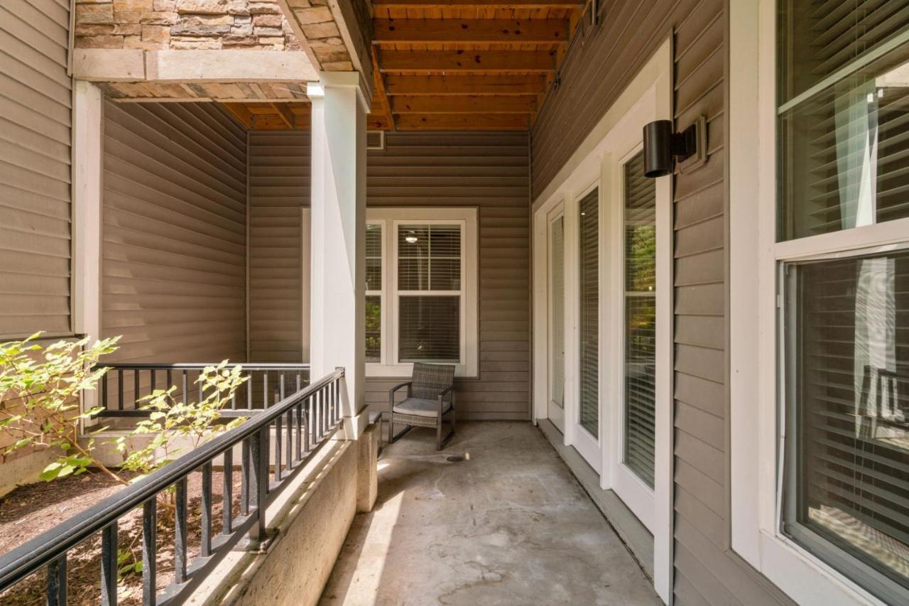 Apartamento Grand Luxury Premium Vaulted Ceilings Woodbridge Exterior foto