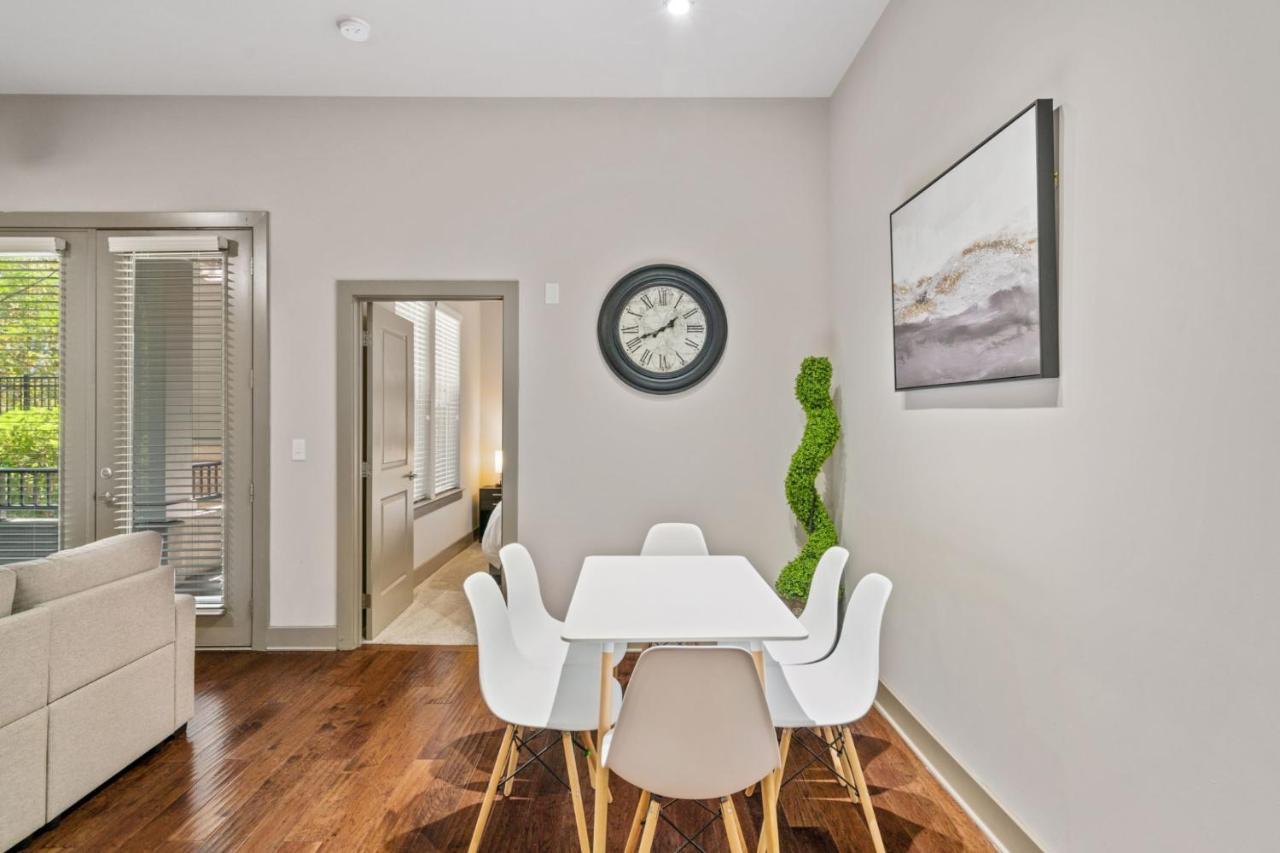 Apartamento Grand Luxury Premium Vaulted Ceilings Woodbridge Exterior foto